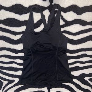Black Lululemon tank